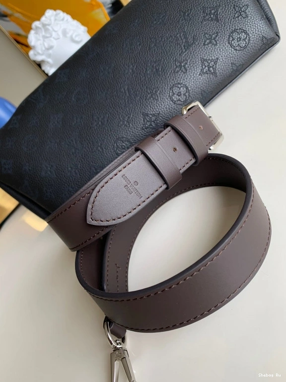 MM LOUIS BEAUBOURG HOBO VUITTON 0729